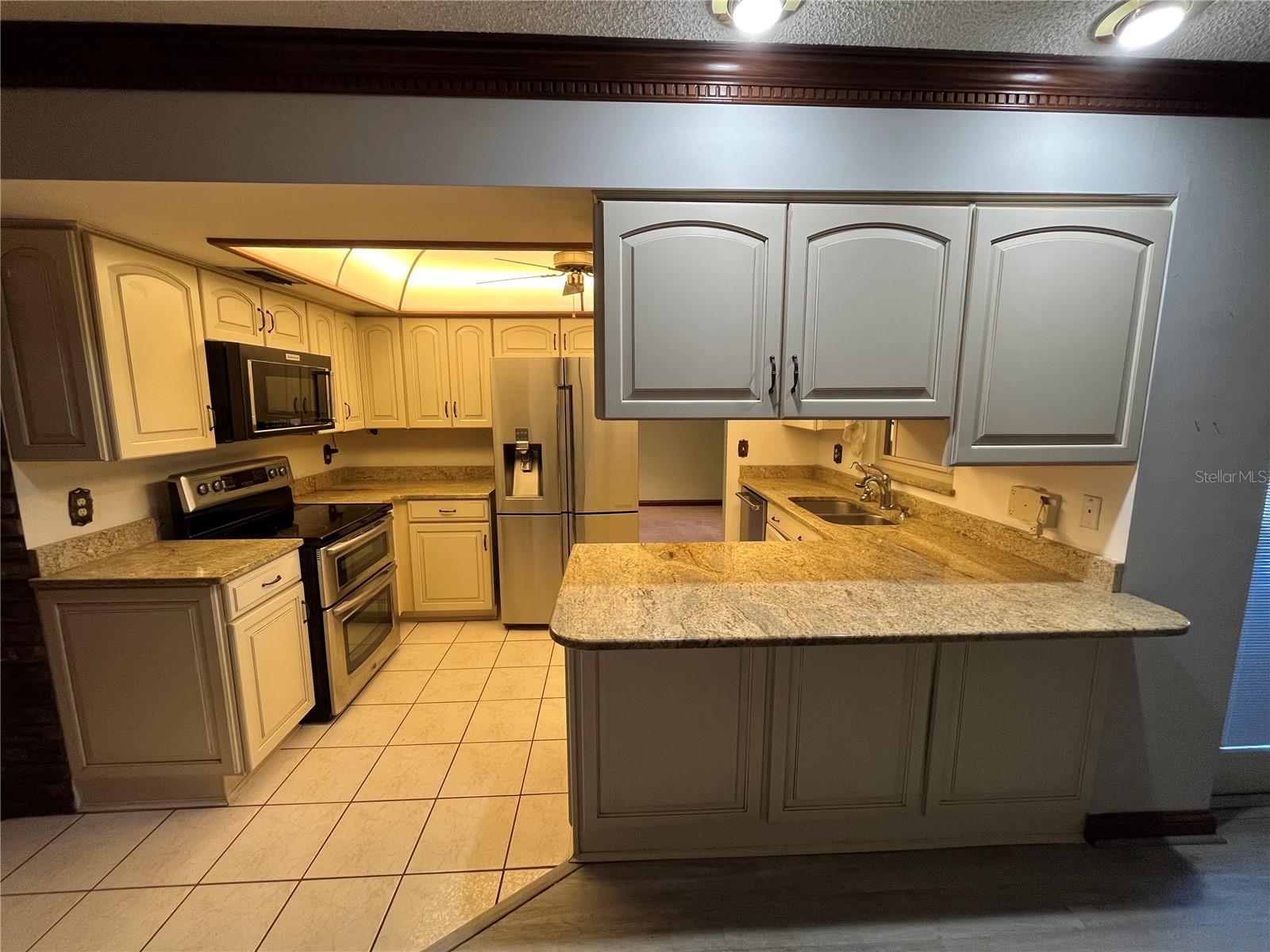 FOUR WINDS ESTATES UNIT 4 - Residential