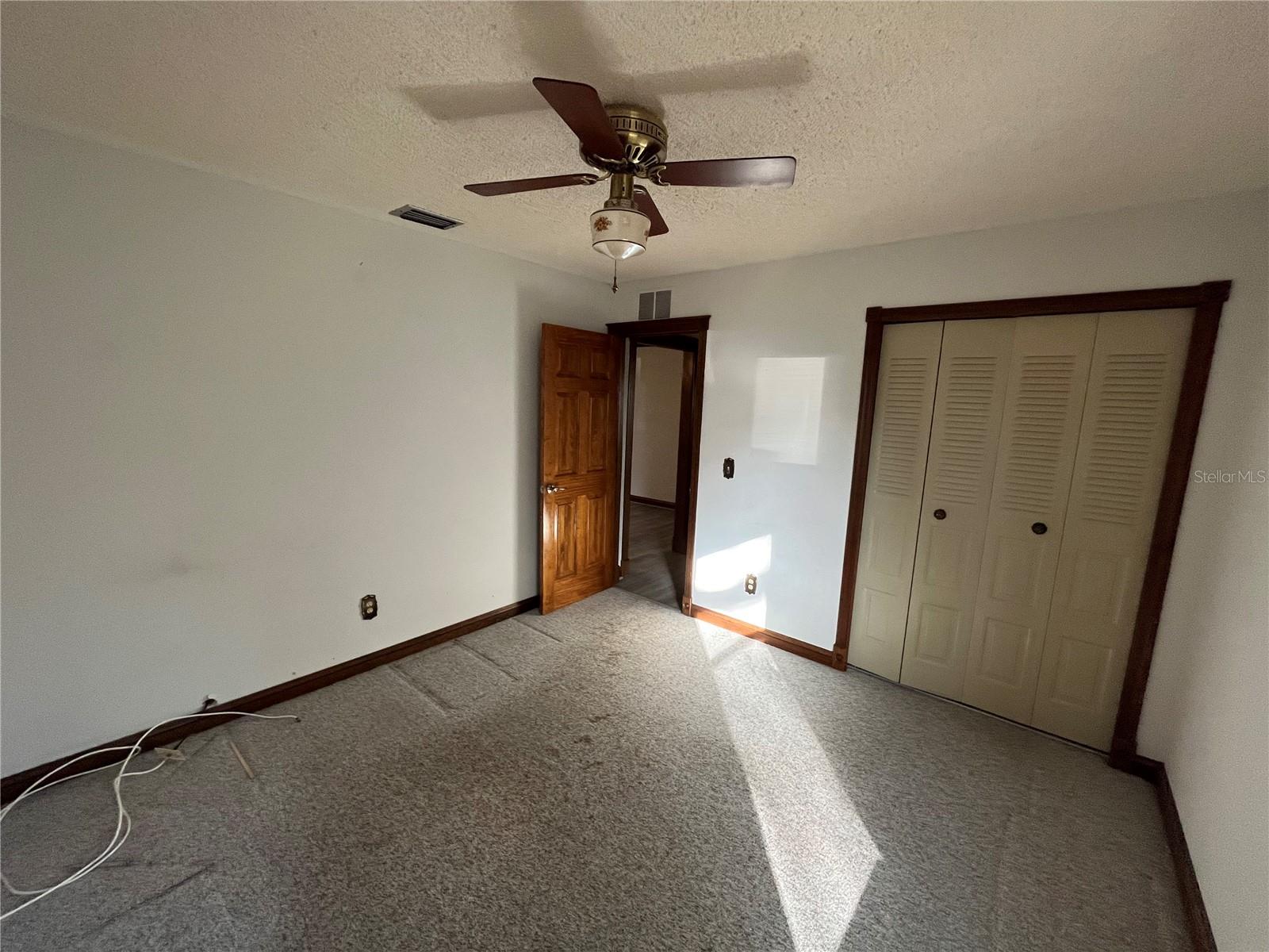 FOUR WINDS ESTATES UNIT 4 - Residential