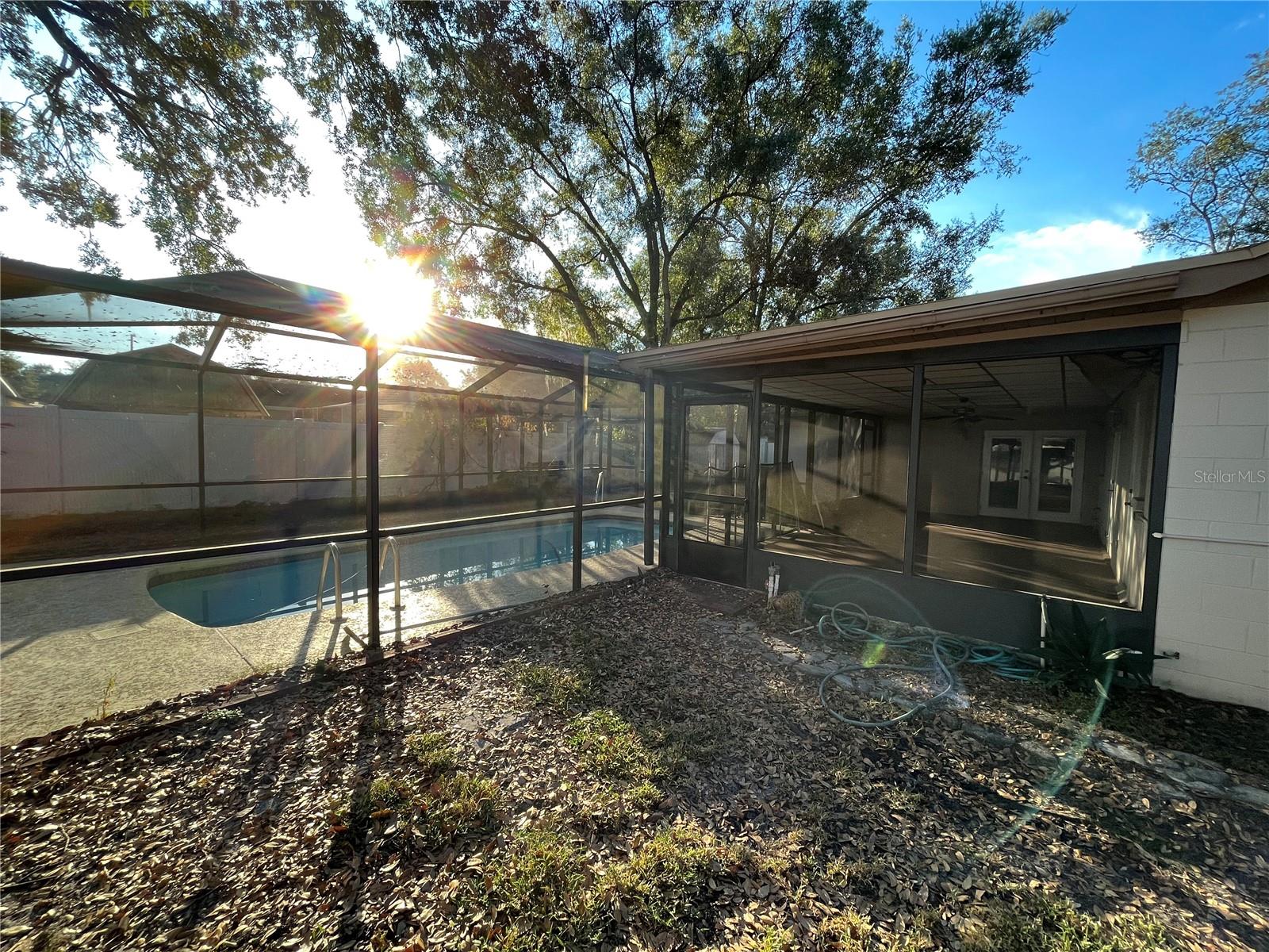 FOUR WINDS ESTATES UNIT 4 - Residential