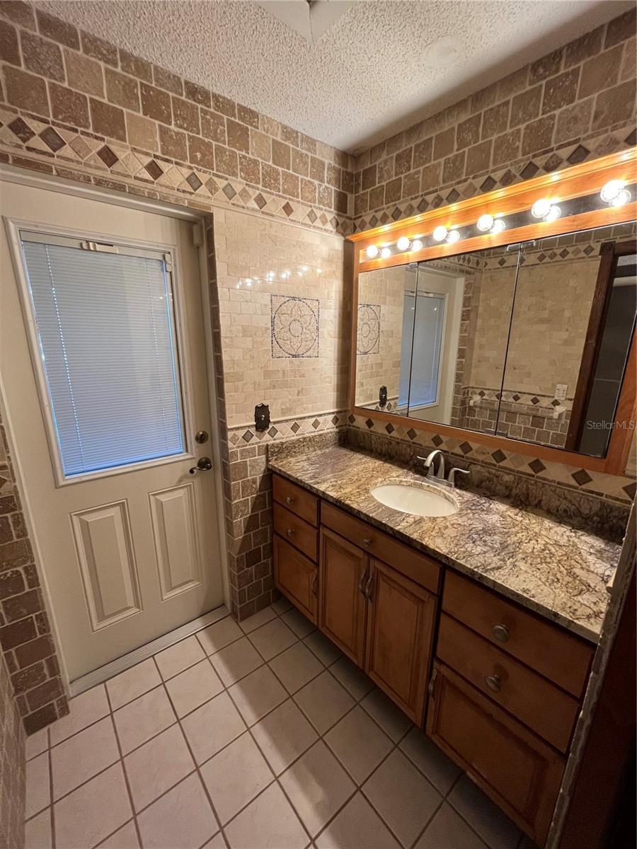 FOUR WINDS ESTATES UNIT 4 - Residential