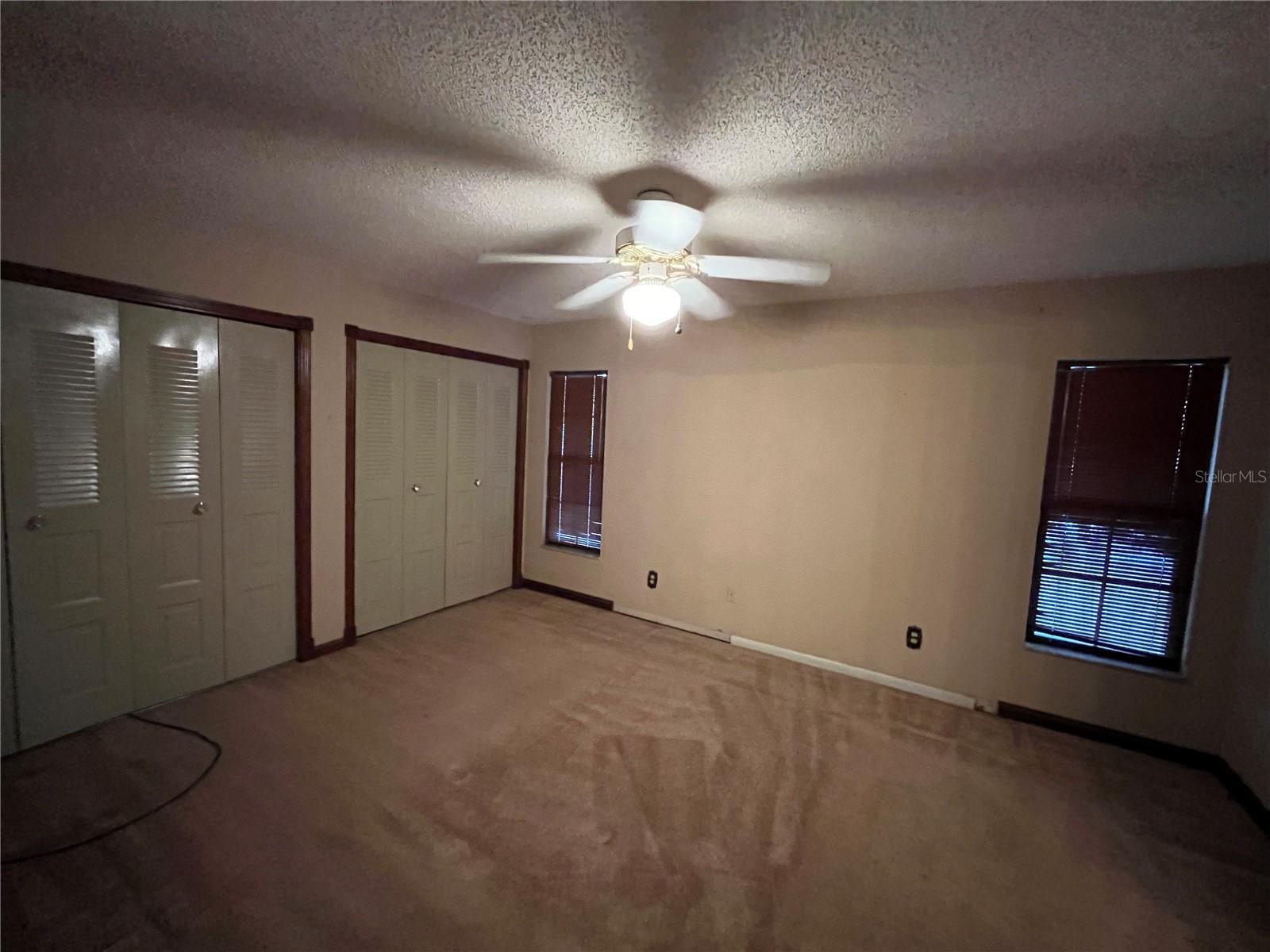 FOUR WINDS ESTATES UNIT 4 - Residential