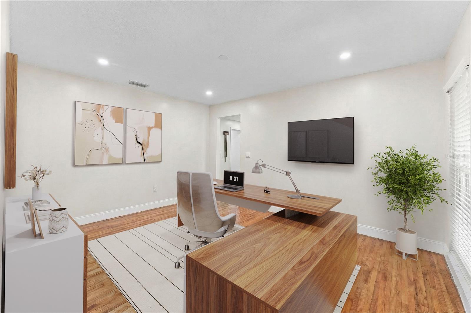 LAKE CONWAY ESTATES - Residential