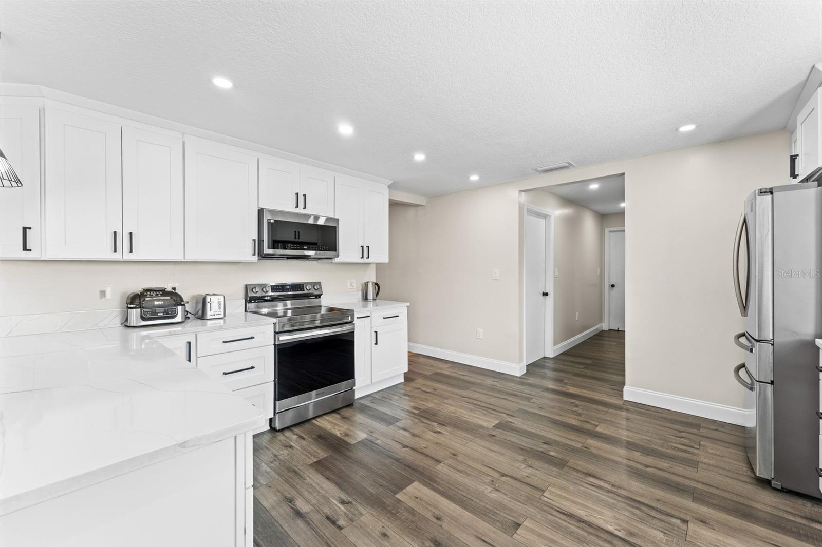 LAKE CONWAY ESTATES - Residential