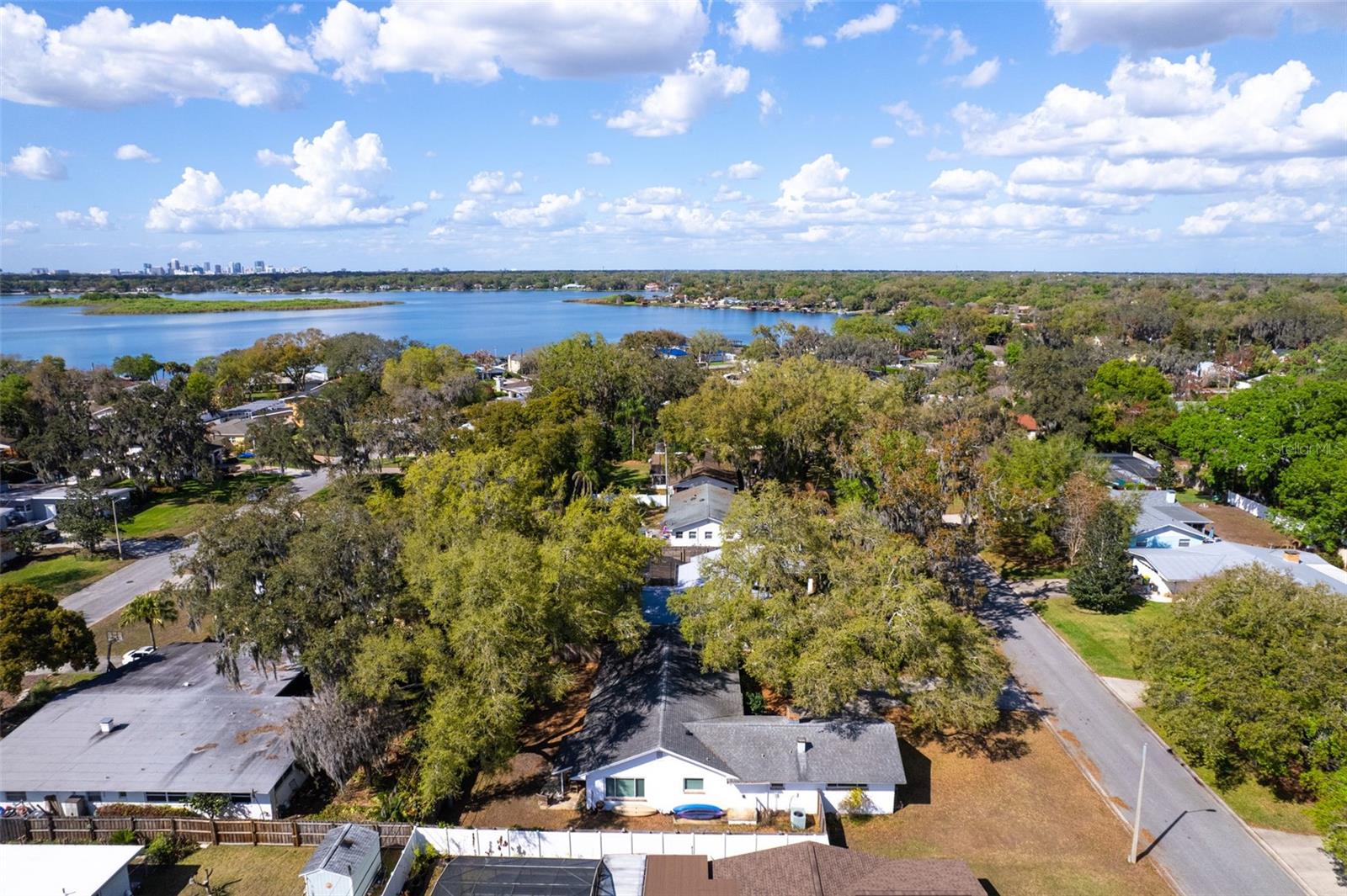 LAKE CONWAY ESTATES - Residential