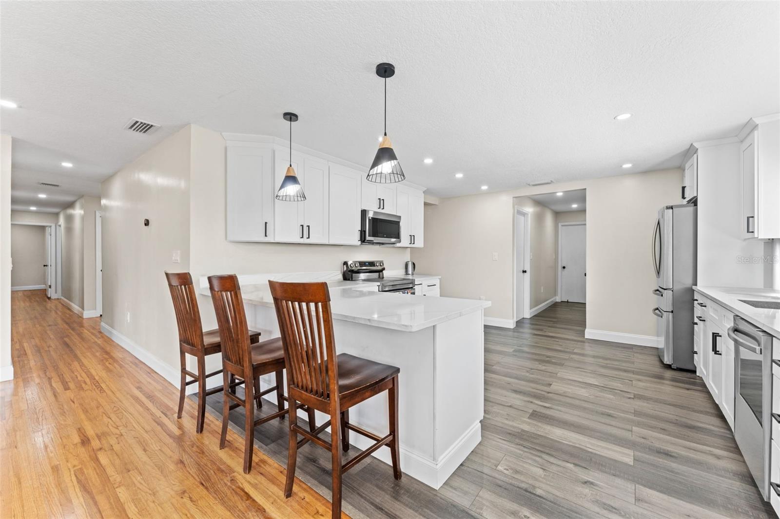 LAKE CONWAY ESTATES - Residential