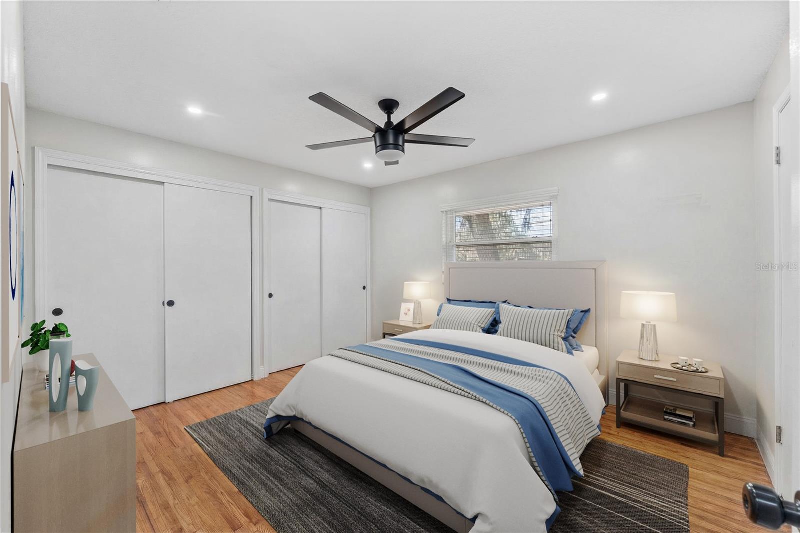 LAKE CONWAY ESTATES - Residential