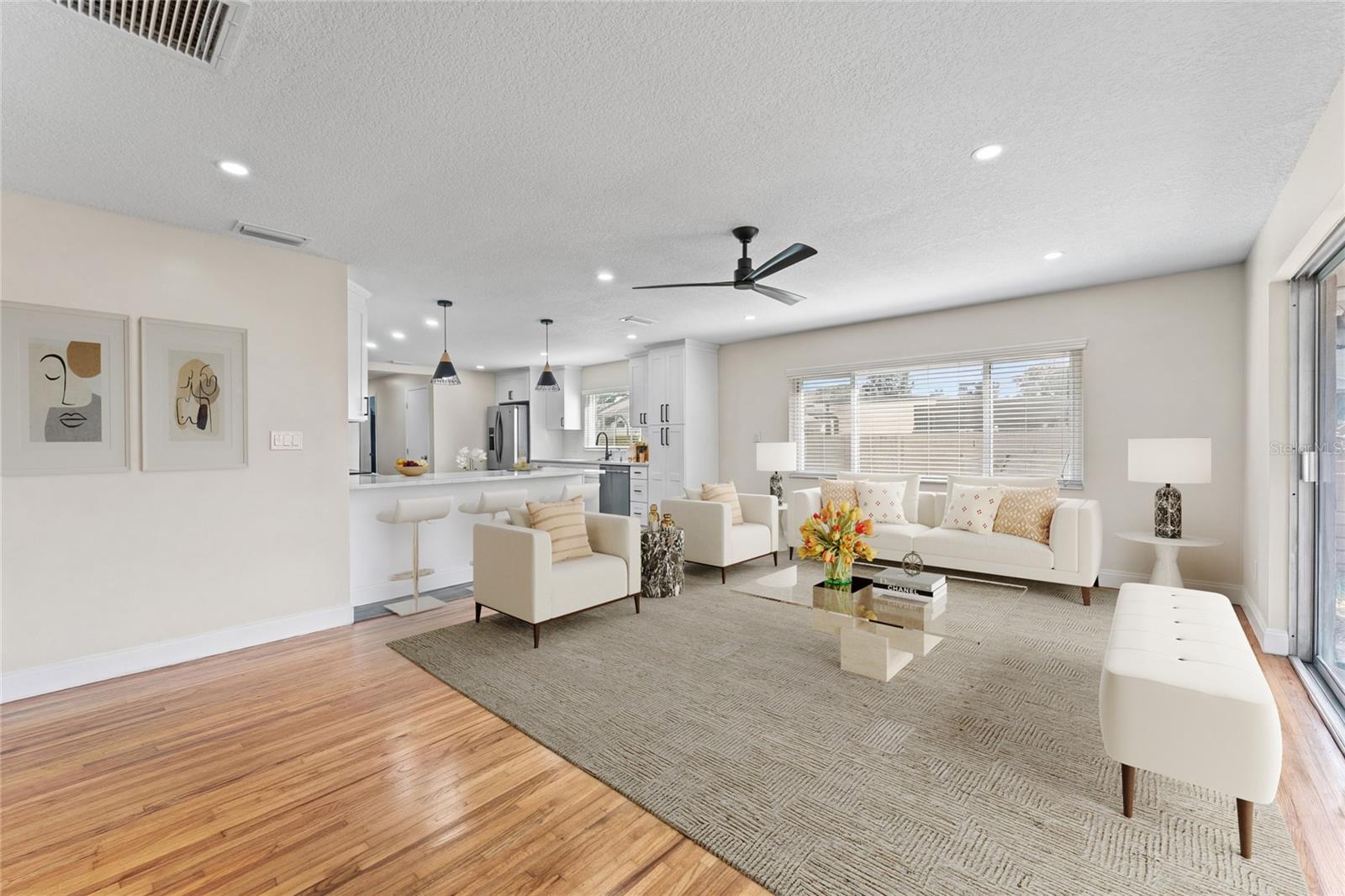 Casas a venda 3 - Jen Dantas 5106 SAINT MICHAEL AVENUE