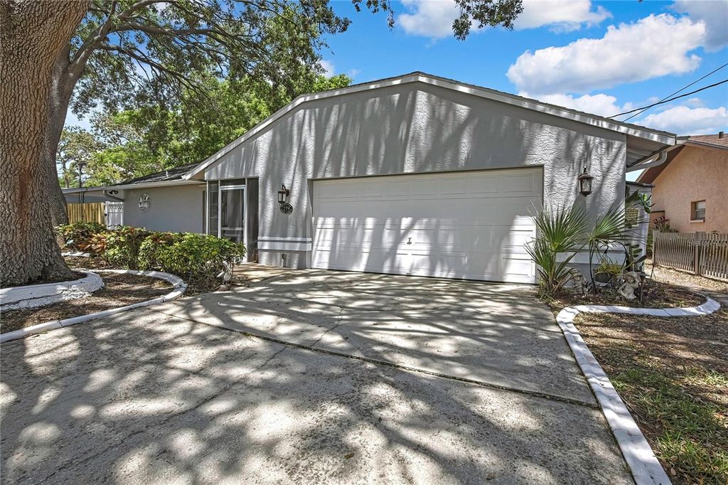 Photo of 279 Maple Avenue, Palm Harbor, FL 34684 (MLS # W7874460)