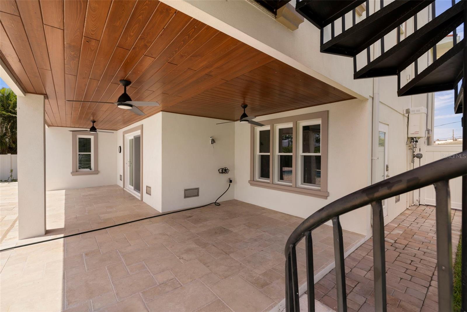 BELLEAIR BEACH YACHT CLUB ESTATES - Residential