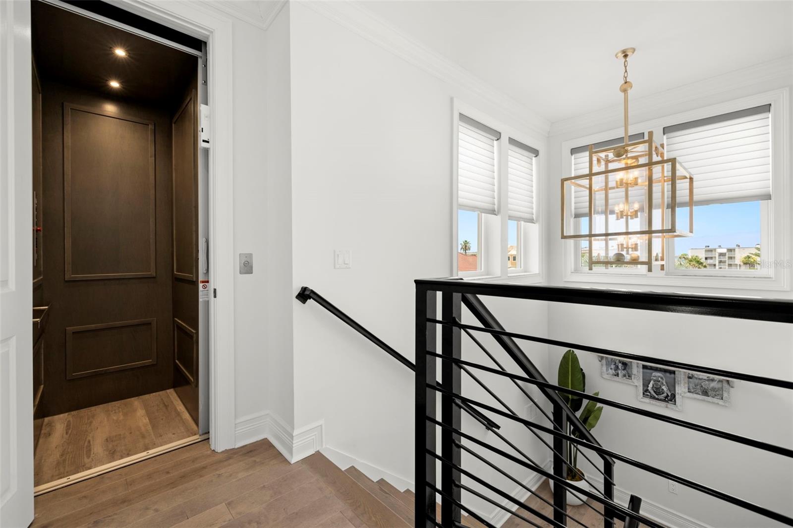 BELLEAIR BEACH YACHT CLUB ESTATES - Residential