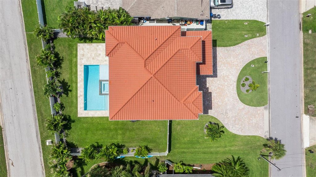 Photo of 3141 Hibiscus Drive W, Belleair Beach, FL 33786 (MLS # TB8408430)