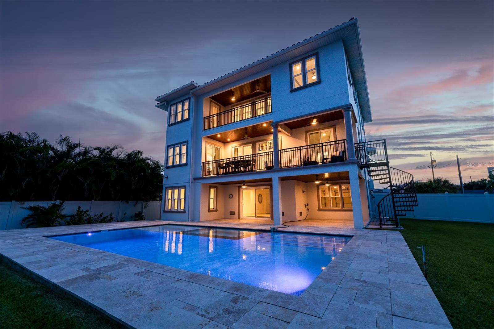 BELLEAIR BEACH YACHT CLUB ESTATES - Residential