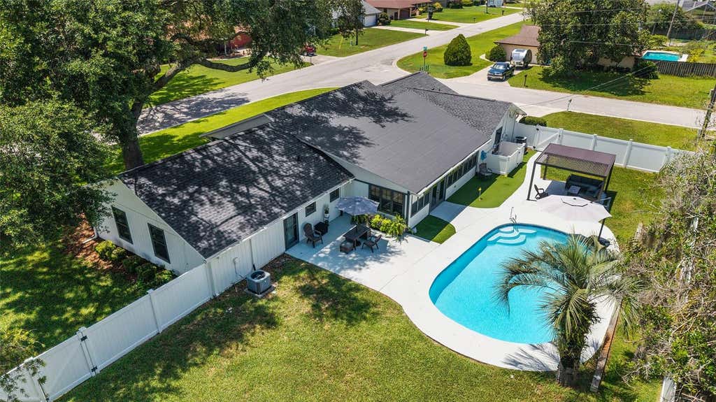 Photo of 3453 SE 25th Avenue, Ocala, FL 34471 (MLS # OM727079)