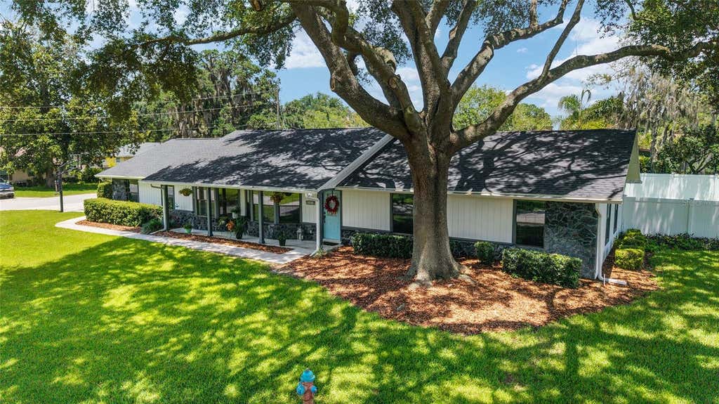 Photo of 3453 SE 25th Avenue, Ocala, FL 34471 (MLS # OM727079)