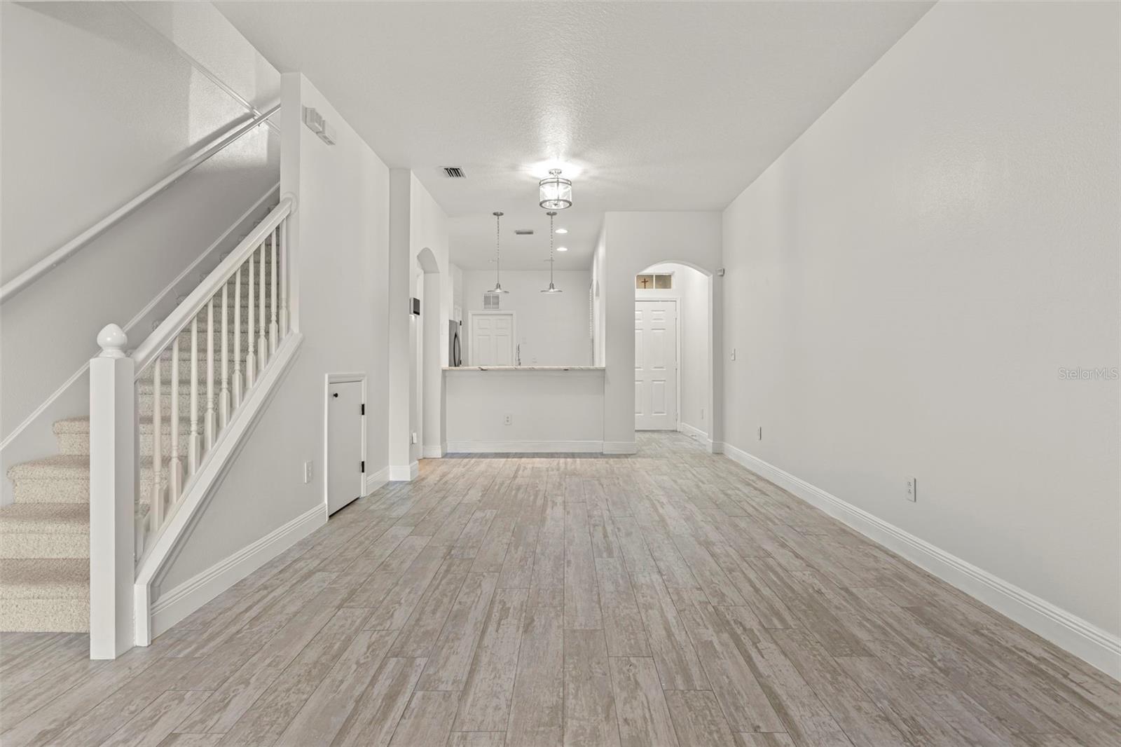 CYPRESS COVE TOWNHOMES LOT 3 BLOCK 21 - Residential Lease