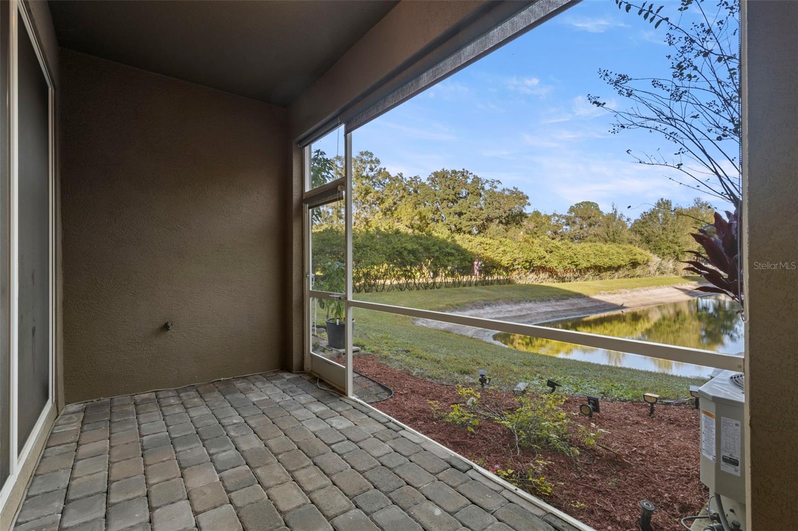 CYPRESS COVE TOWNHOMES LOT 3 BLOCK 21 - Residential Lease