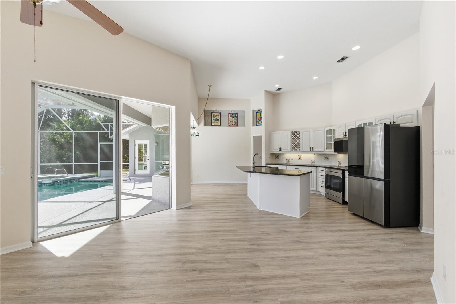 GRAND HAVEN - Residential