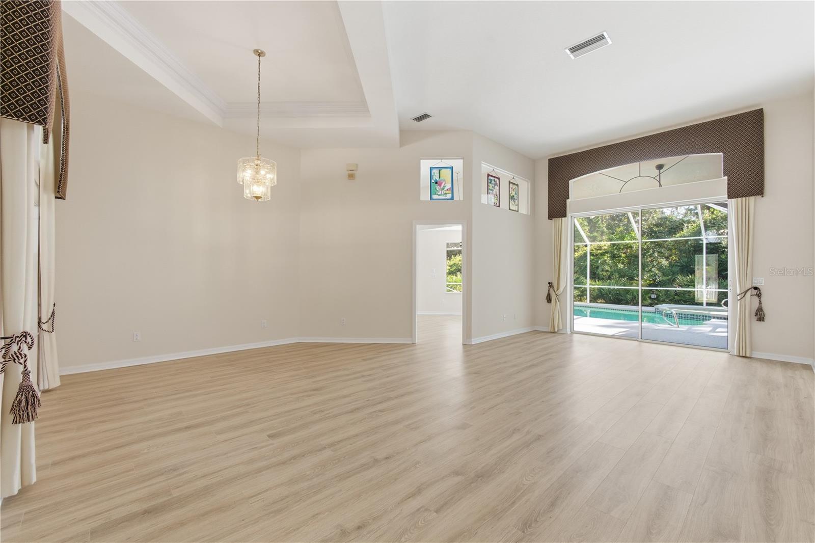 9 IBIS COURT S