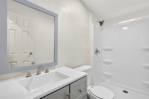 Tiny photo for 6766 NE 1st Place, Ocala, FL 34470 (MLS # OM727287)