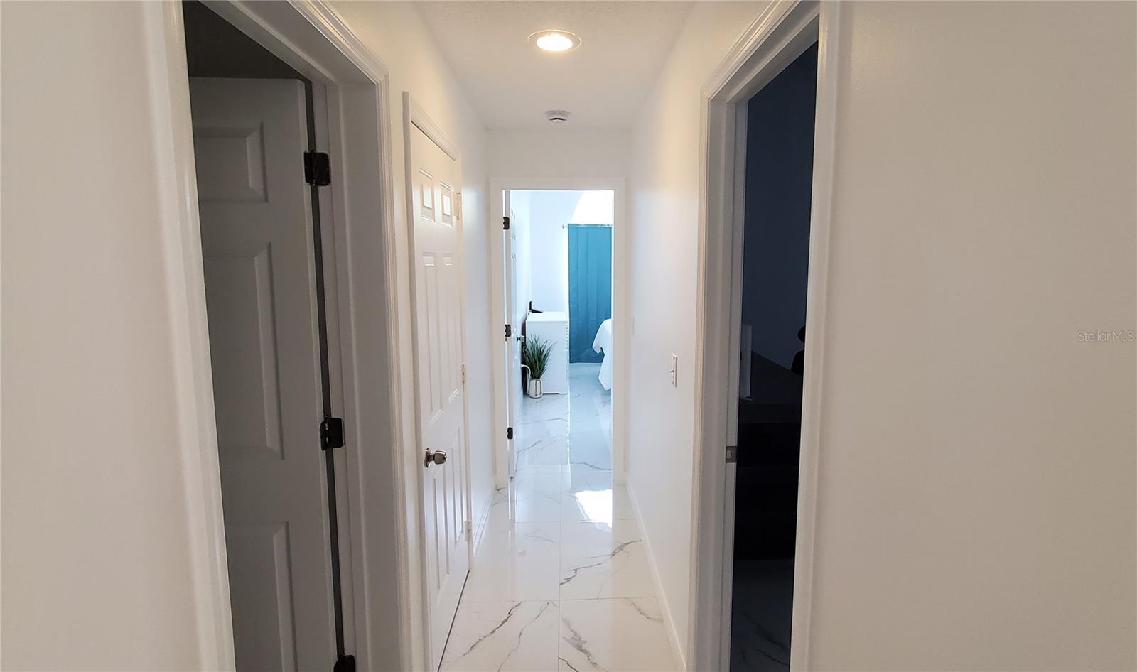 ROSEWOOD AT THE GARDENS - Residential