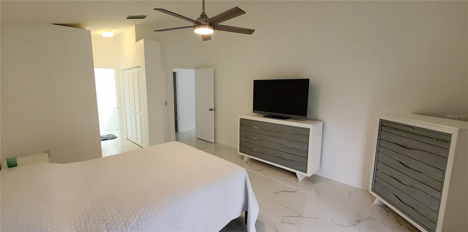 ROSEWOOD AT THE GARDENS - Residential