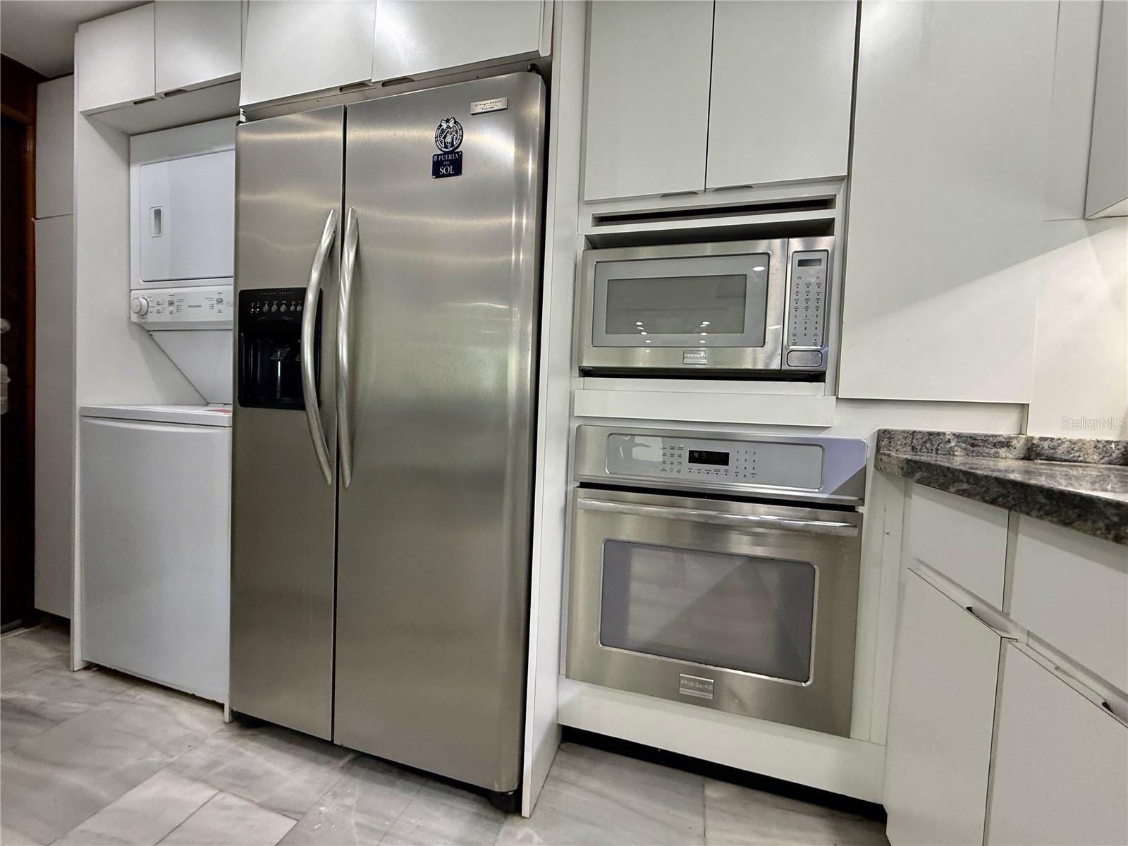 LOS PINOS COUNCIL OF OWNERS - Residential