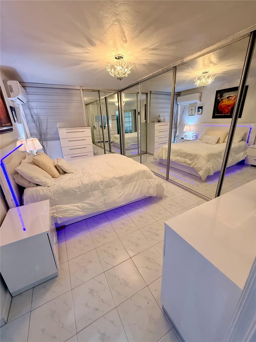 LOS PINOS COUNCIL OF OWNERS - Residential