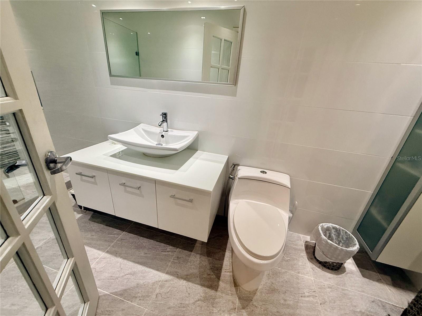 LOS PINOS COUNCIL OF OWNERS - Residential