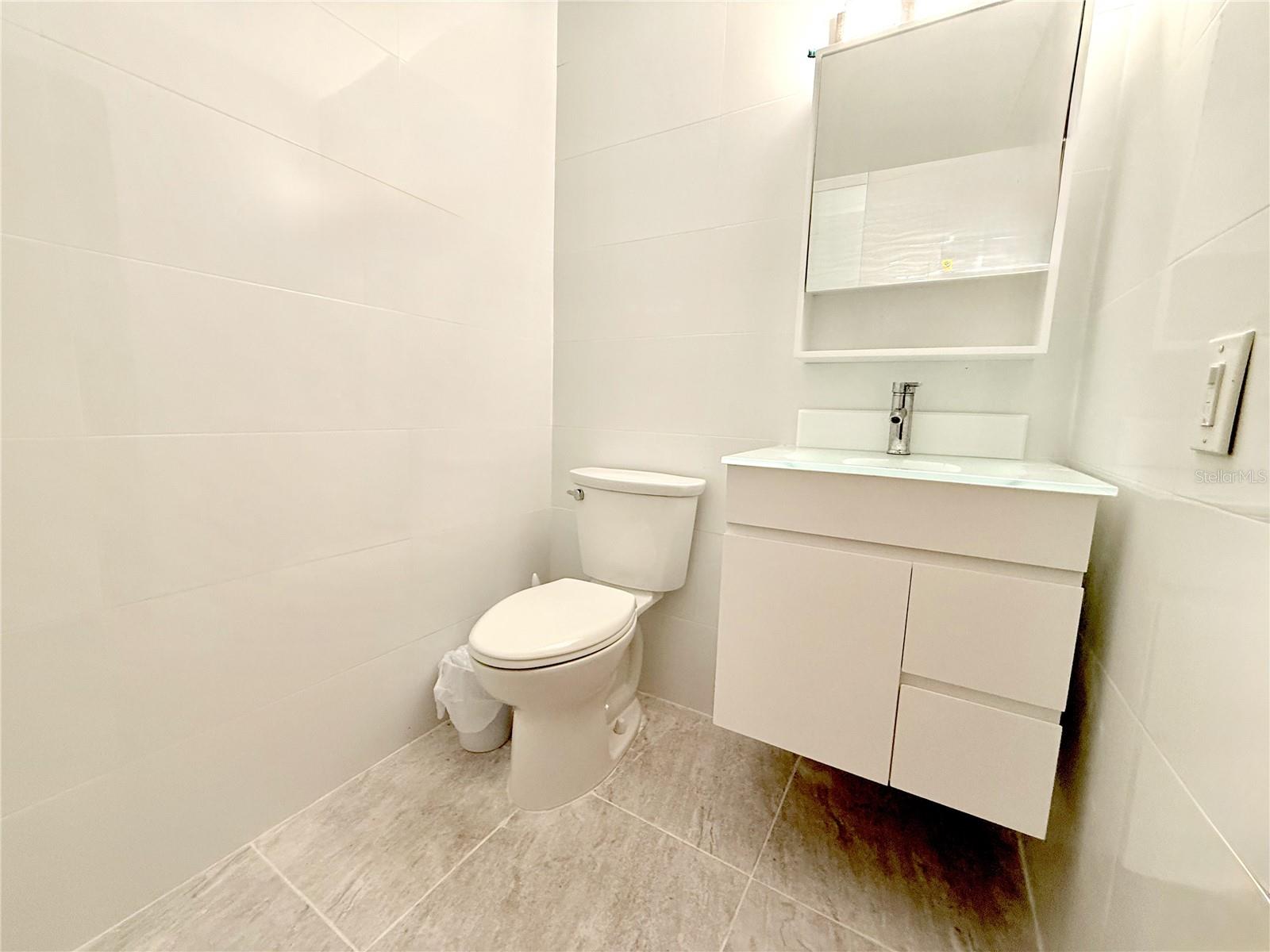 LOS PINOS COUNCIL OF OWNERS - Residential