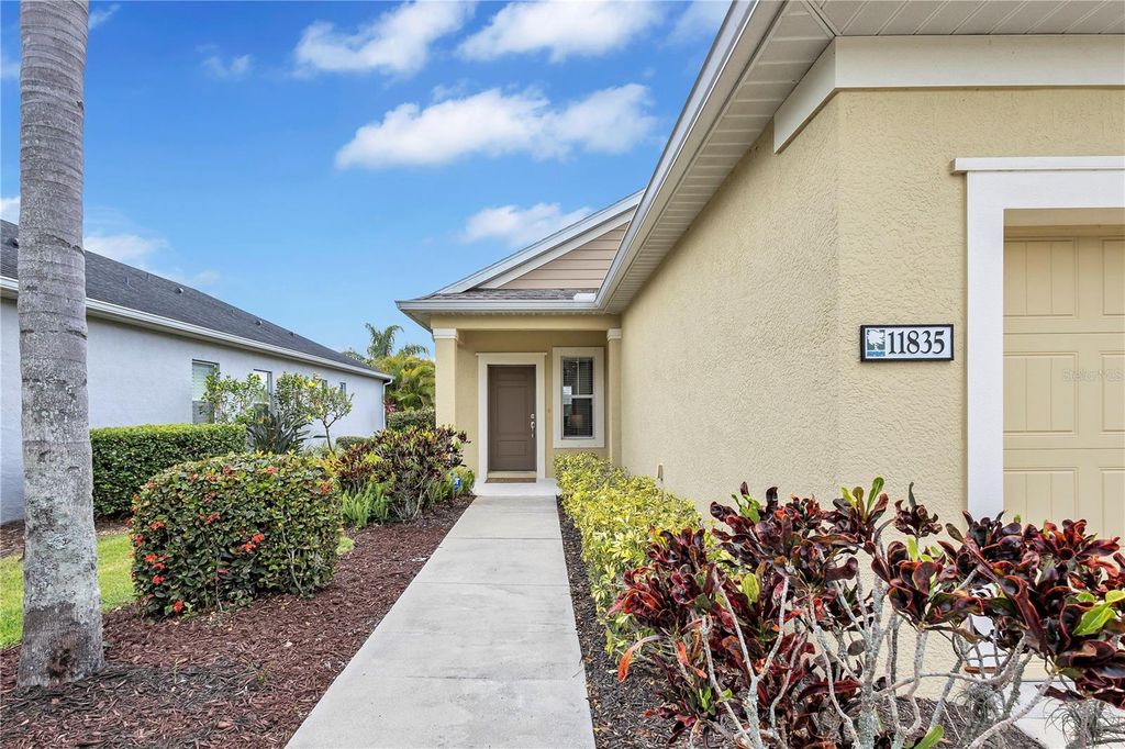Photo of 11835 Crawford Parrish Lane, Parrish, FL 34219 (MLS # A4652243)
