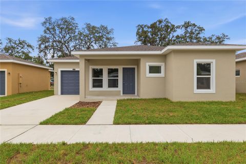 Photo of 5029 Finders Ct, Tampa, FL 33617 (MLS # TB8517568)