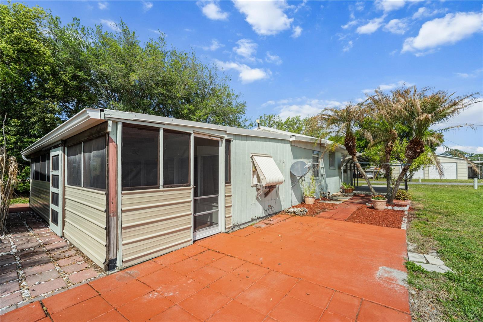 PINE GROVE PARK - Residential