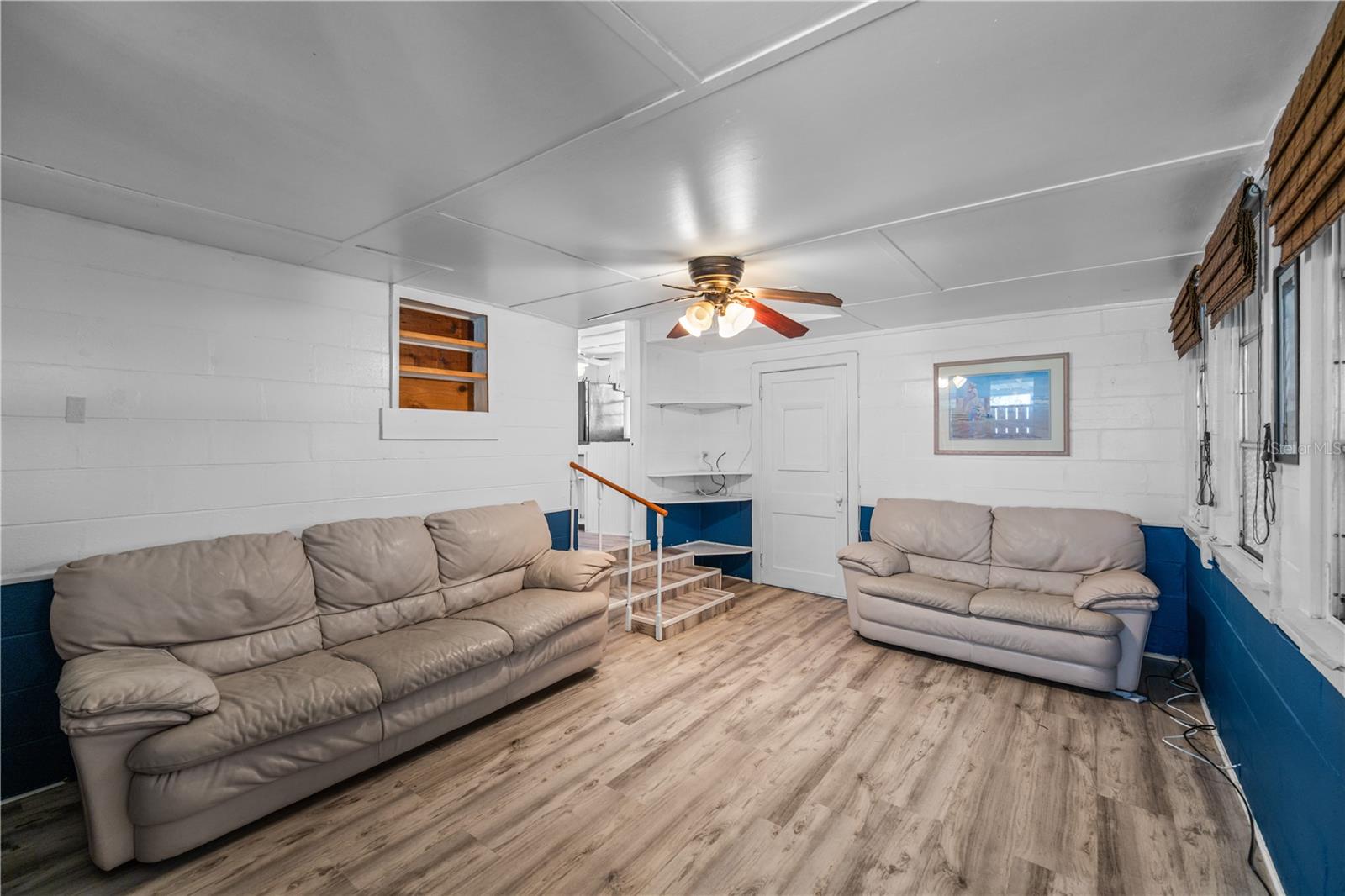 PINE GROVE PARK - Residential