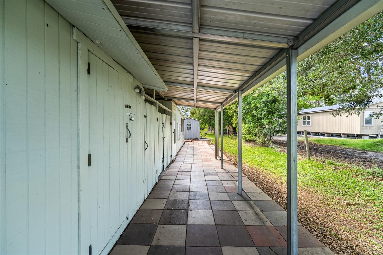 PINE GROVE PARK - Residential