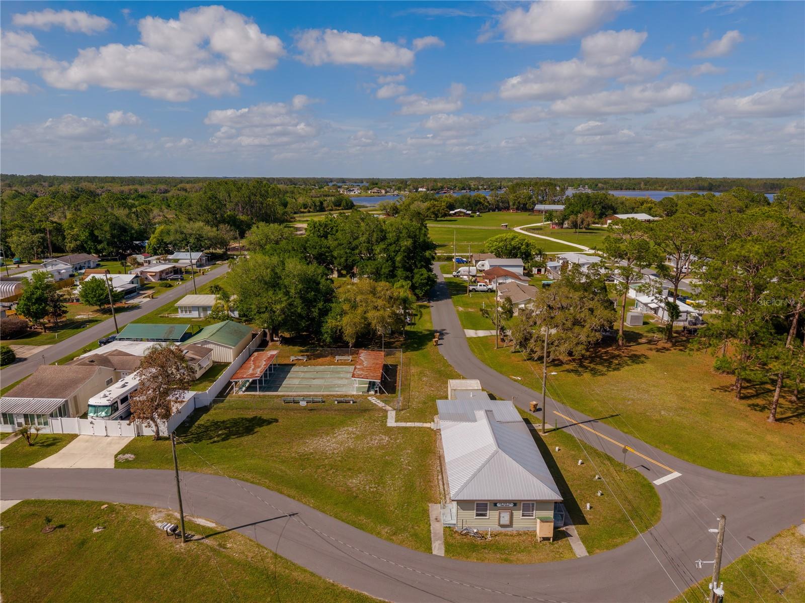 PINE GROVE PARK - Residential