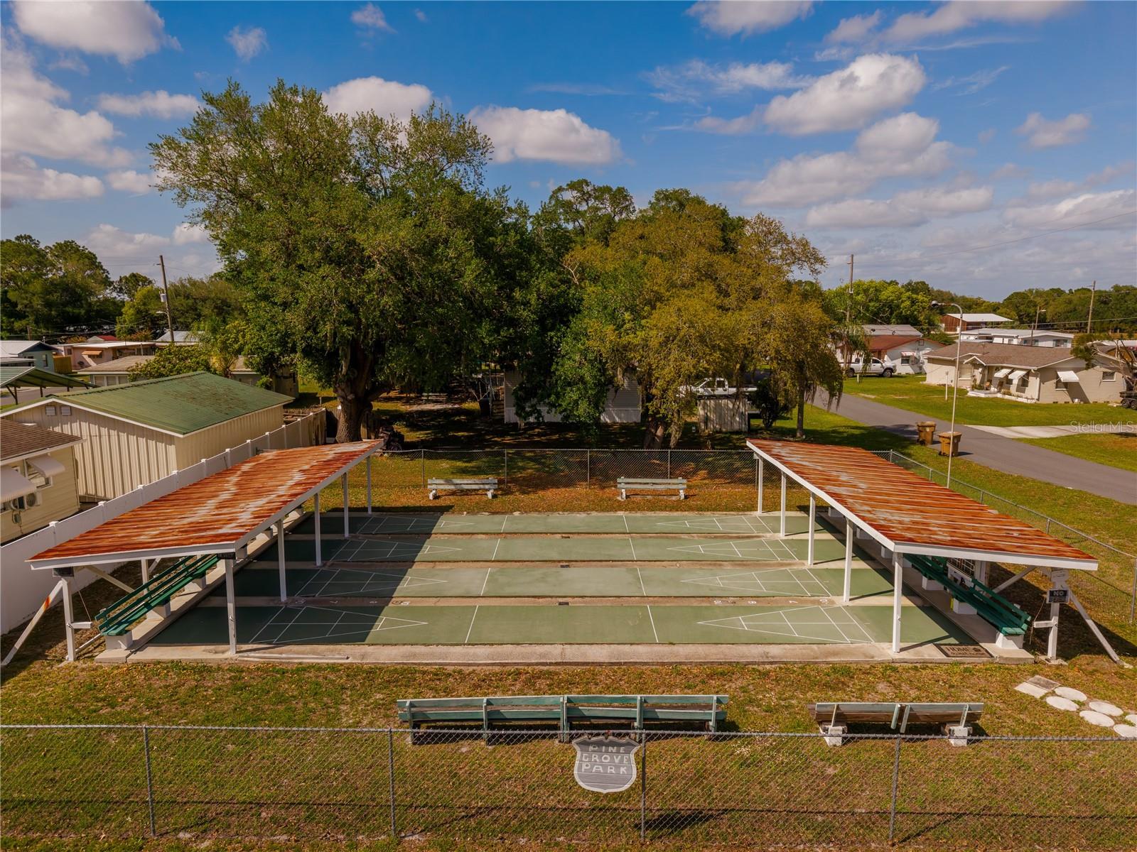 PINE GROVE PARK - Residential