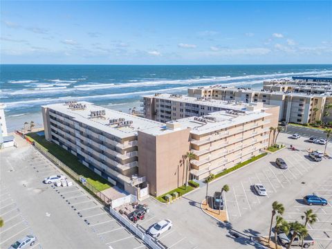 A home in NEW SMYRNA BEACH