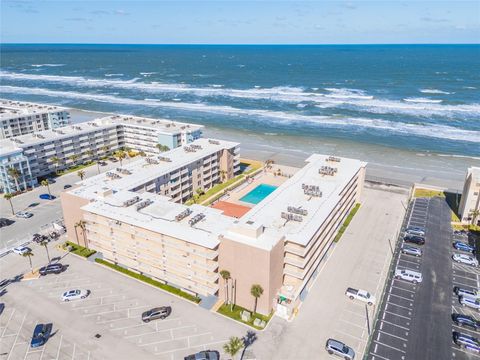 A home in NEW SMYRNA BEACH