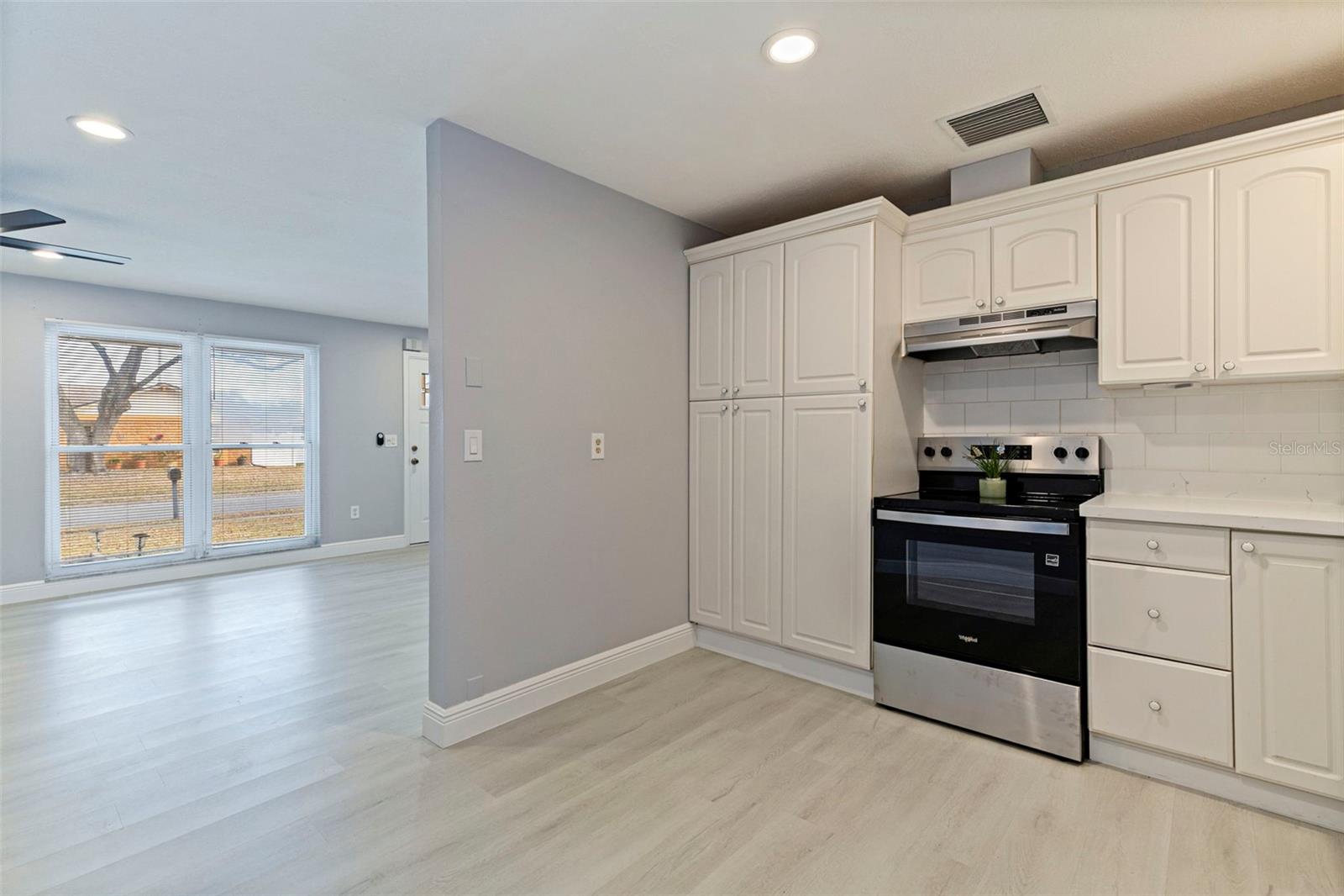 SEVEN SPGS HOMES - Residential