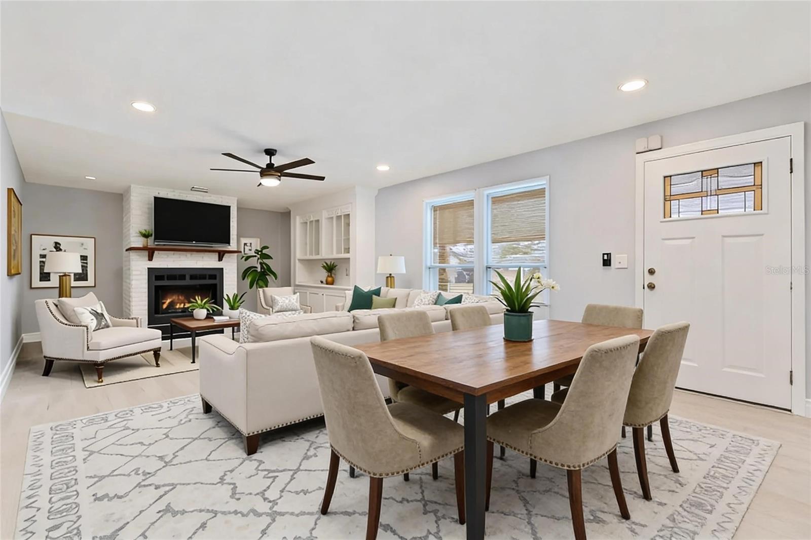 SEVEN SPGS HOMES - Residential