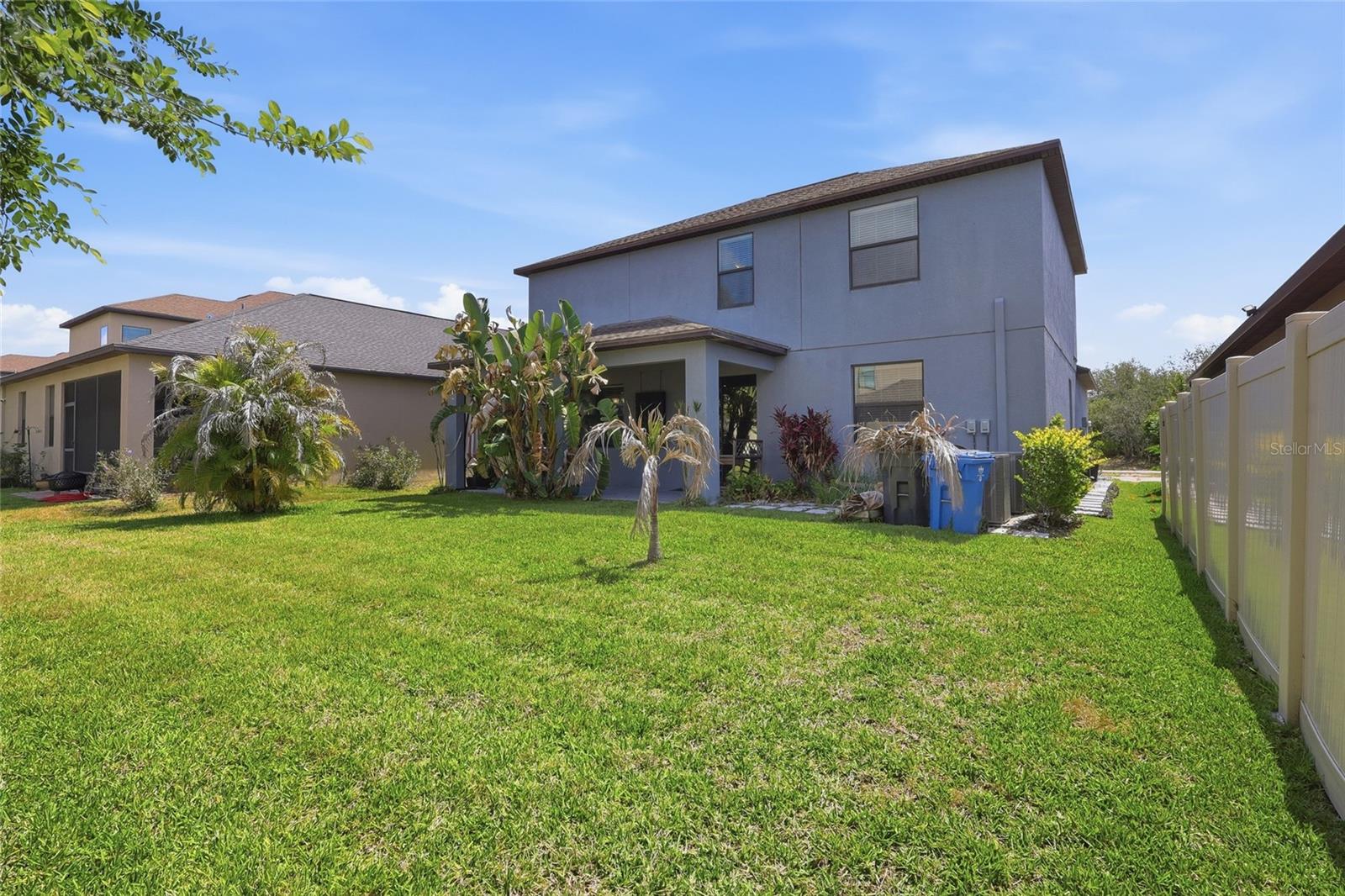 OAKS AT SHADY CREEK PH 1 - Residential Lease
