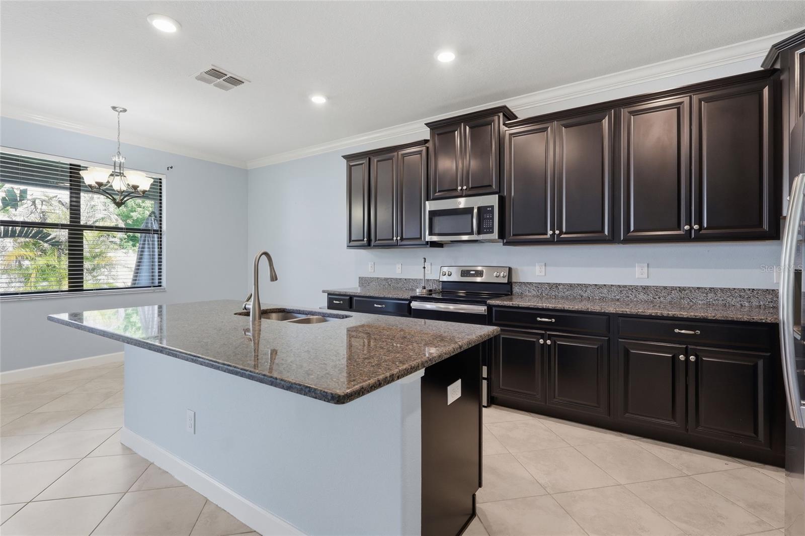 OAKS AT SHADY CREEK PH 1 - Residential Lease