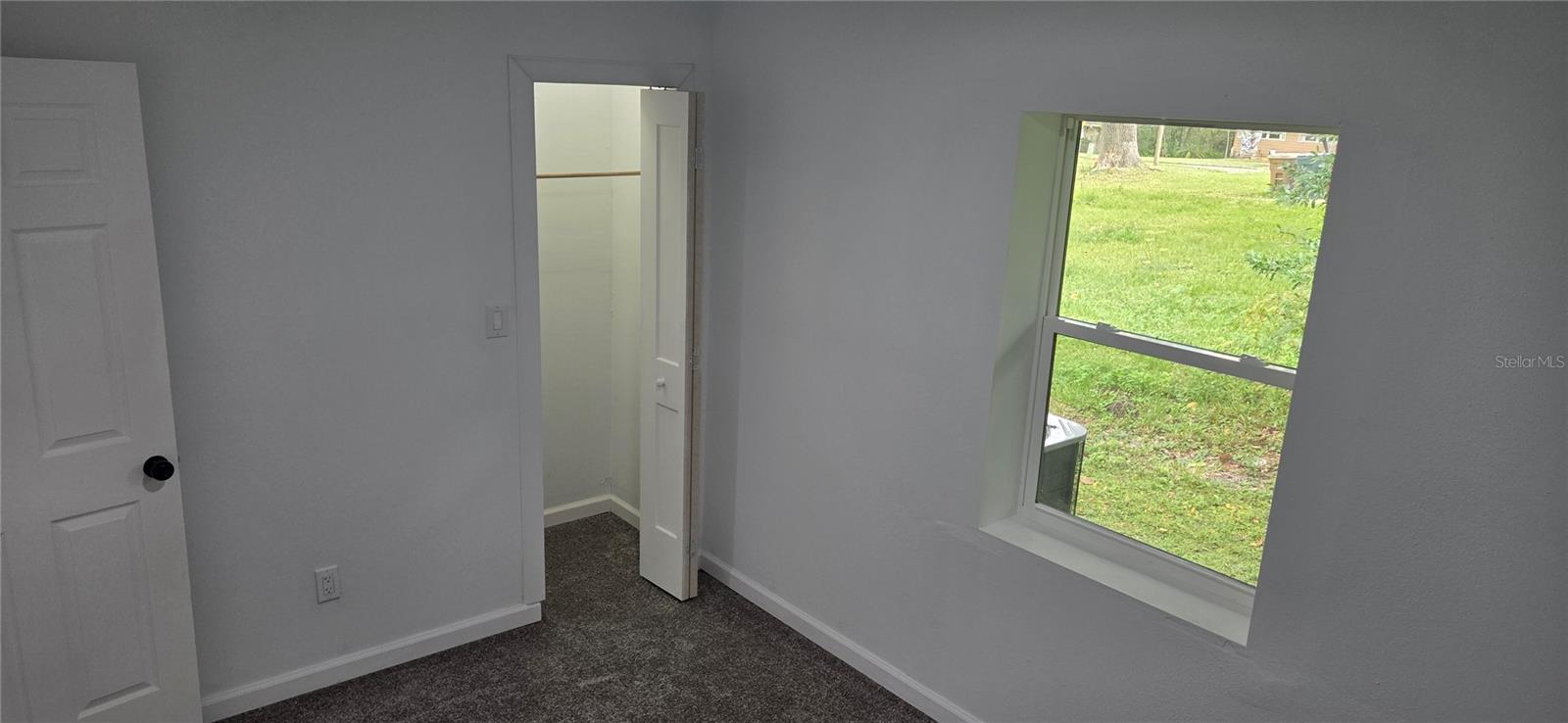 WYOMINA TER / CREST PARK - Residential