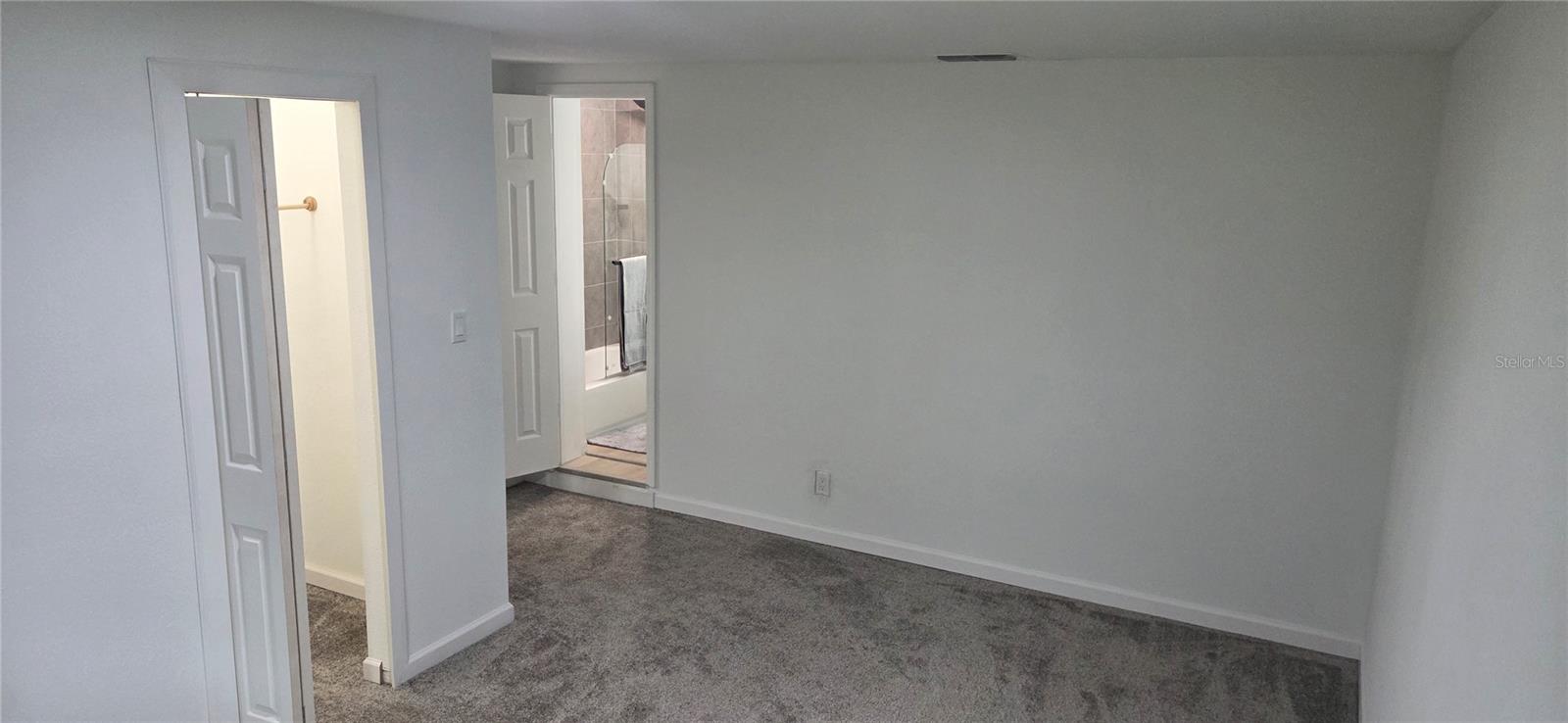 WYOMINA TER / CREST PARK - Residential