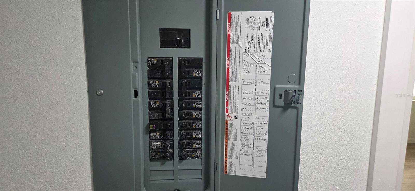 WYOMINA TER / CREST PARK - Residential