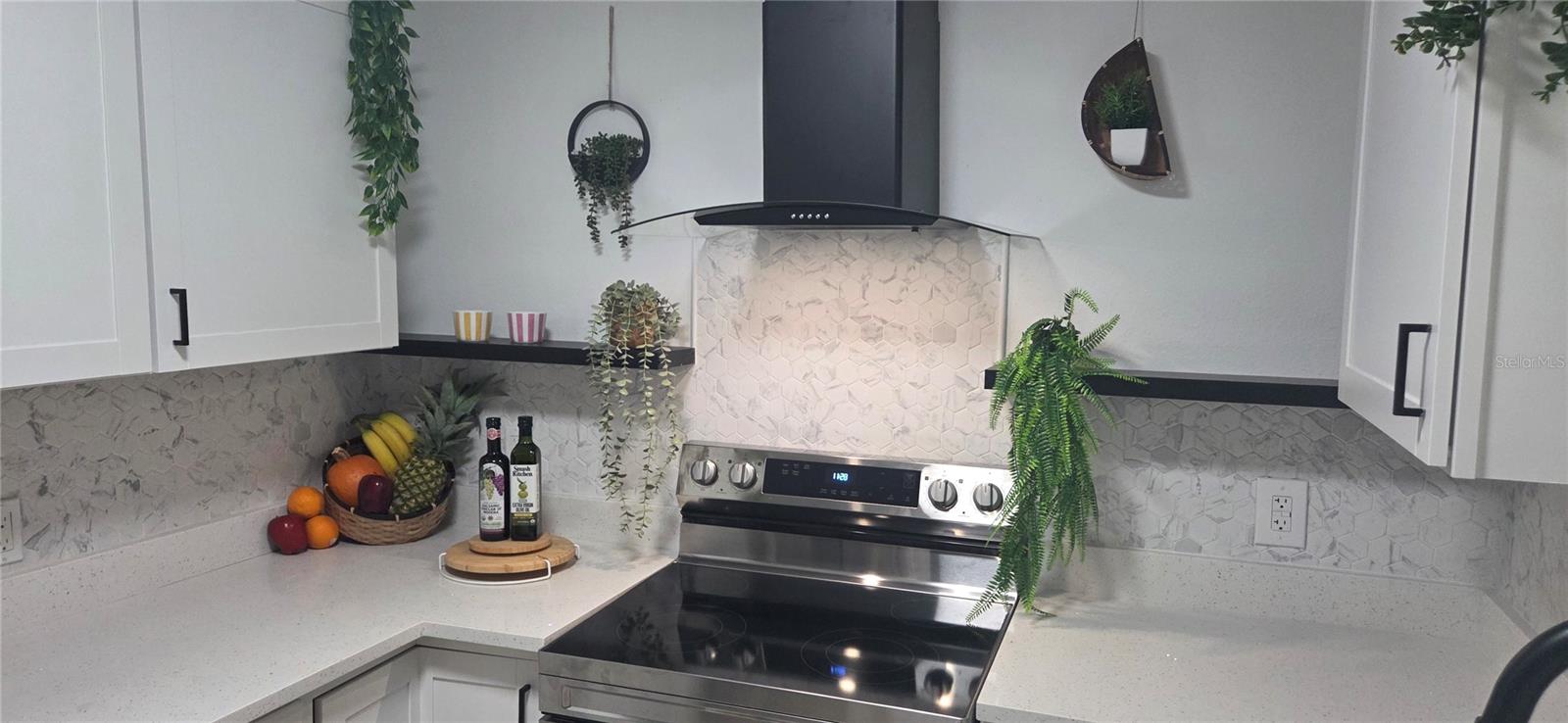 WYOMINA TER / CREST PARK - Residential