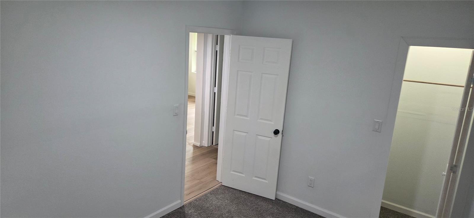 WYOMINA TER / CREST PARK - Residential