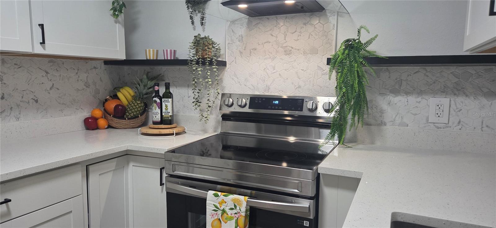 WYOMINA TER / CREST PARK - Residential