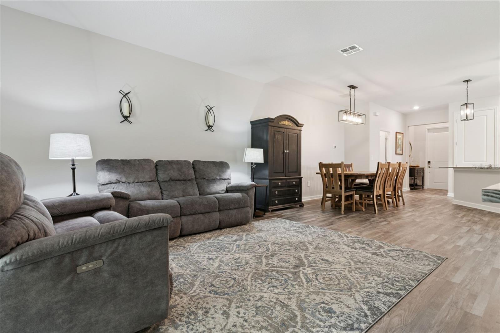 CAMDEN PK/PROVIDENCE PH 4 - Residential