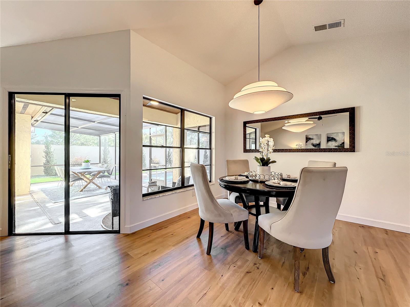 GRANADA VILLAS PH 01 - Residential